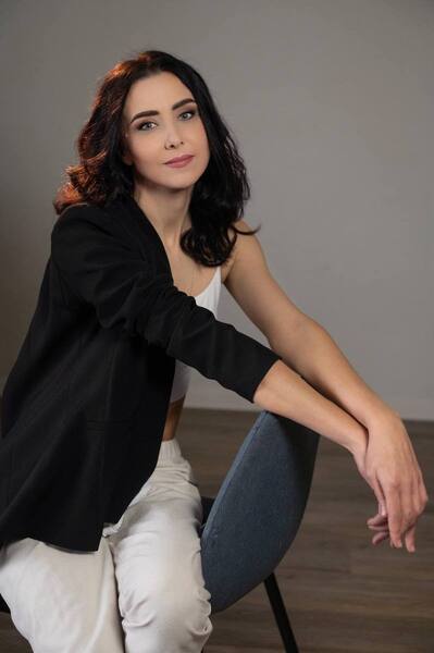 Ethereal Maria, 42 y.o. from Kyiv, Ukraine with Brown hair — VeronikaLove