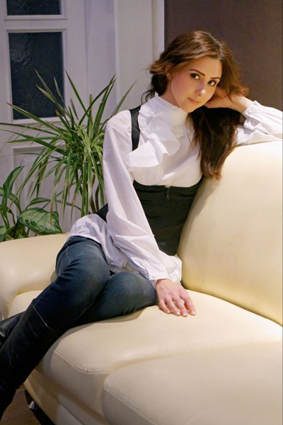 Ethereal Maria, 42 y.o. from Kyiv, Ukraine with Brown hair — VeronikaLove