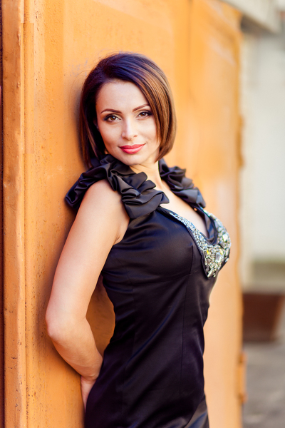 Mystical Presence: Liliya, 42 y.o. from Kyiv, Ukraine — VeronikaLove