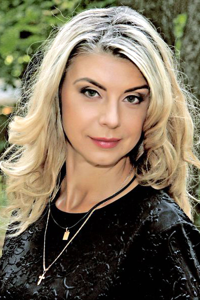 Magnetic Allure: Olga, 51 y.o. from Kyiv, Ukraine — VeronikaLove