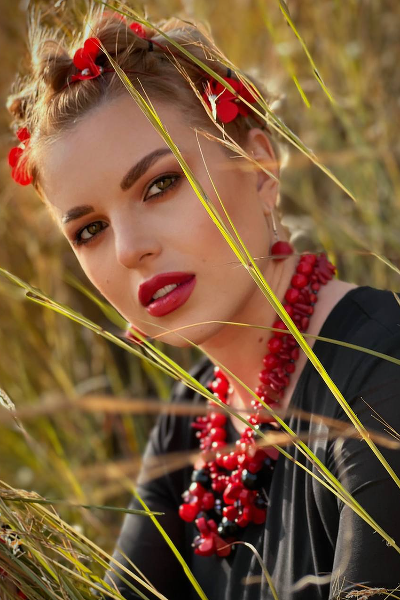 Angelic Grace: Victoriya, 36 y.o. from Brovary, Ukraine — VeronikaLove