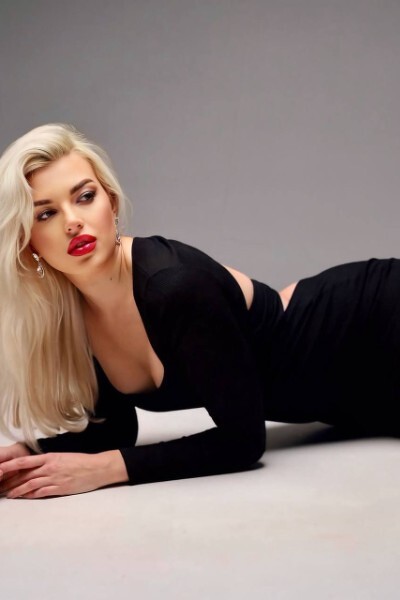 Angelic Grace: Victoriya, 36 y.o. from Brovary, Ukraine — VeronikaLove