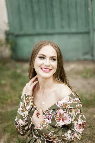 Magnetic Appeal: Kristina, 35 y.o. from Kyiv, Ukraine — VeronikaLove