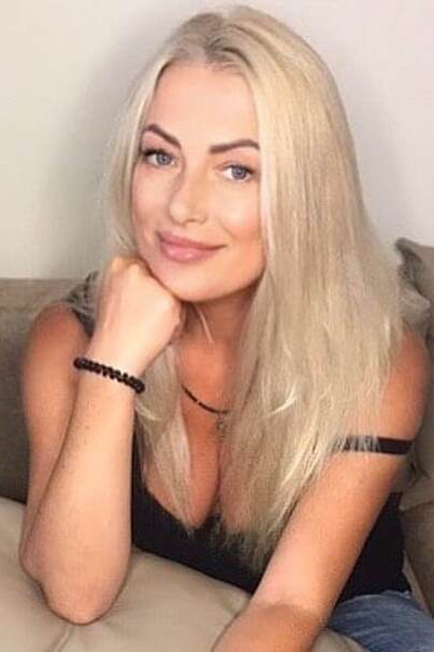 Magnetic Appeal: Viktoria, 53 y.o. from Kharkiv, Ukraine — VeronikaLove