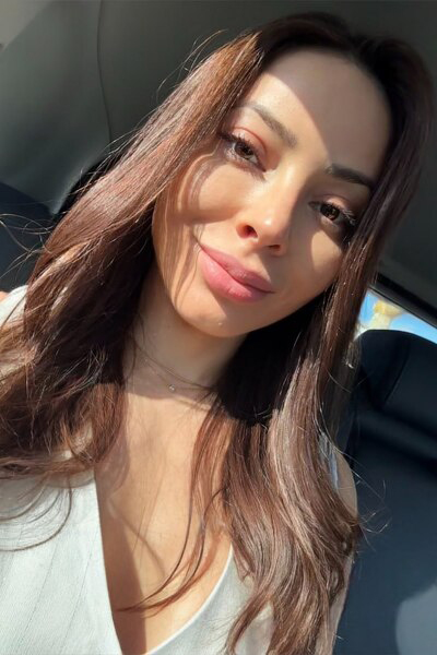 Magnetic Allure: Aylen, 37 y.o. from Provincia de Buenos Aires, Argentina — VeronikaLove