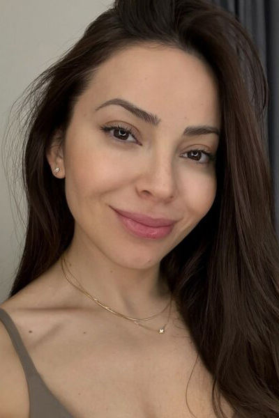 Magnetic Allure: Aylen, 37 y.o. from Provincia de Buenos Aires, Argentina — VeronikaLove