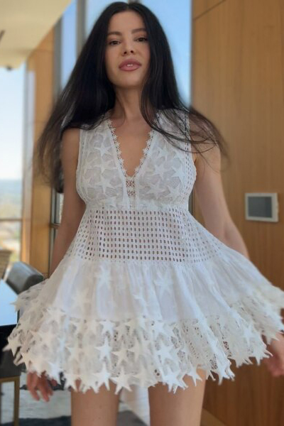 Dynamic Ekaterina, 35 y.o. from California, United States with Brown hair — VeronikaLove