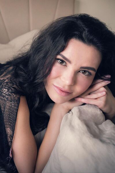 Dynamic Ekaterina, 35 y.o. from California, United States with Brown hair — VeronikaLove