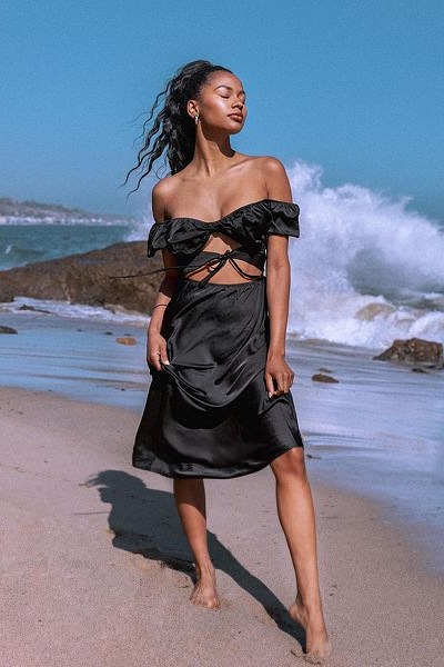 Captivating Gaze: Aleksandra Paige, 33 y.o. from California, United States — VeronikaLove