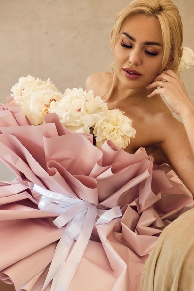 Whimsical Wonder: Yana, 43 y.o. from Kropyvnytskyi, Ukraine — VeronikaLove