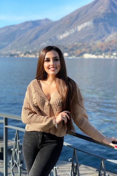 Radiant Charm: Alina, 31 y.o. from Chernivtsi, Ukraine — VeronikaLove