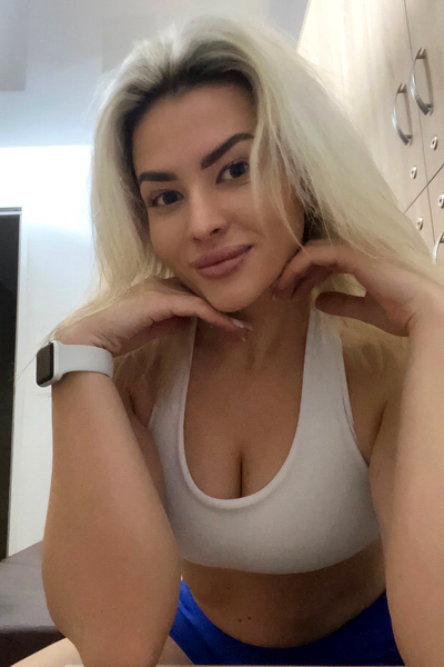 Graceful Katerina, 29 y.o. from Lviv, Ukraine with Blonde hair — VeronikaLove