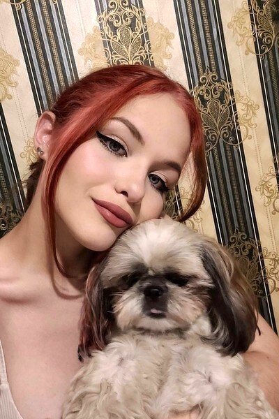 Graceful Charm: Yuliia, 22 y.o. from Bila Tserkva, Ukraine — VeronikaLove