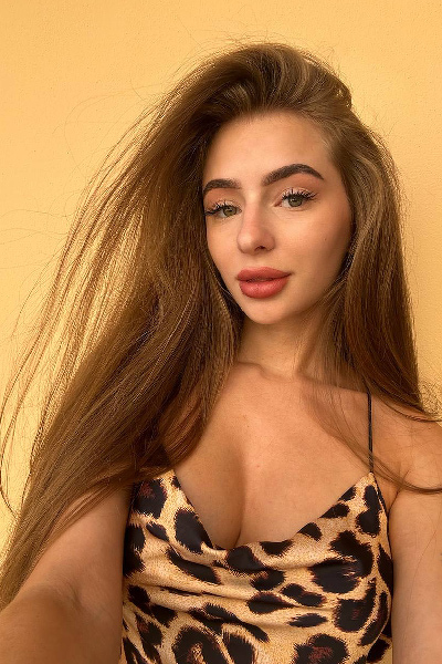 Divine Presence: Irina, 26 y.o. from Odesa, Ukraine — VeronikaLove