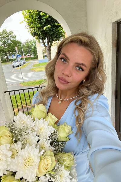 Joyful Sonja, 23 y.o. from Tallinn, Estonia with Blonde hair — VeronikaLove