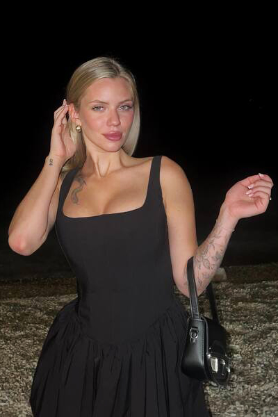 Joyful Sonja, 23 y.o. from Tallinn, Estonia with Blonde hair — VeronikaLove