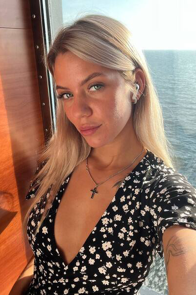 Joyful Sonja, 23 y.o. from Tallinn, Estonia with Blonde hair — VeronikaLove