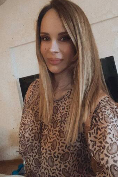 Radiant Natalia, 50 y.o. from Kyiv, Ukraine with Blonde hair — VeronikaLove