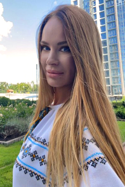 Radiant Natalia, 50 y.o. from Kyiv, Ukraine with Blonde hair — VeronikaLove