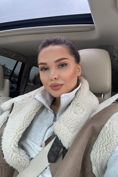 Radiant Allure: Veronica, 29 y.o. from Chisinau, Moldova — VeronikaLove