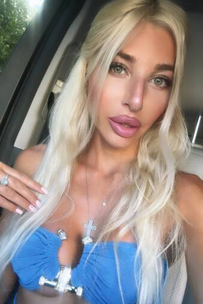 Ethereal Charm: Anjela, 32 y.o. from Odesa, Ukraine — VeronikaLove