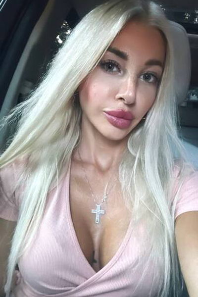 Ethereal Charm: Anjela, 32 y.o. from Odesa, Ukraine — VeronikaLove