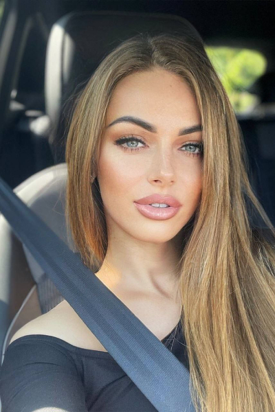 Enigmatic Charm: Tetiana, 38 y.o. from Zakarpattia region, Ukraine — VeronikaLove