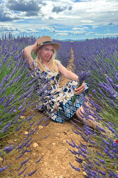 Radiant Allure: Liudmila, 52 y.o. from Vienna, Austria — VeronikaLove