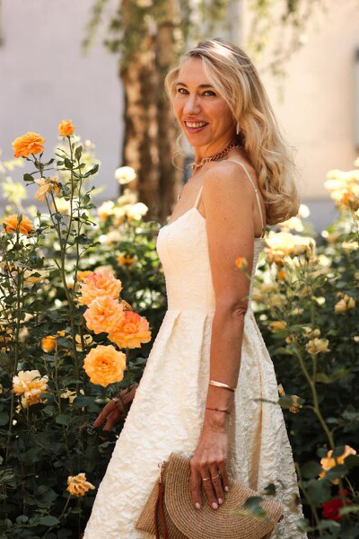 Radiant Allure: Liudmila, 52 y.o. from Vienna, Austria — VeronikaLove