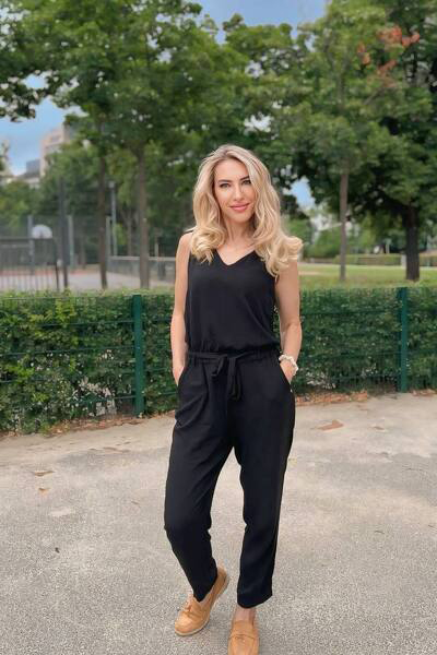 Radiant Allure: Liudmila, 52 y.o. from Vienna, Austria — VeronikaLove