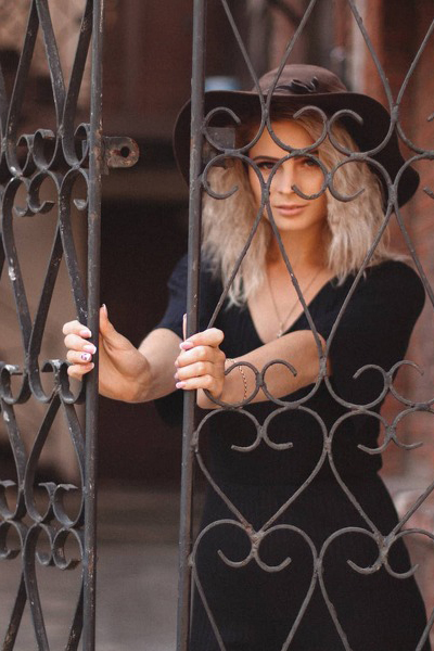 Ethereal Charm: Viktoria, 29 y.o. from Kyiv, Ukraine — VeronikaLove