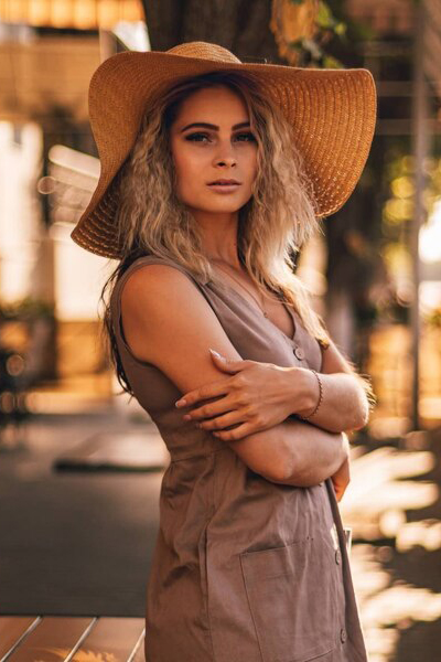 Ethereal Charm: Viktoria, 29 y.o. from Kyiv, Ukraine — VeronikaLove