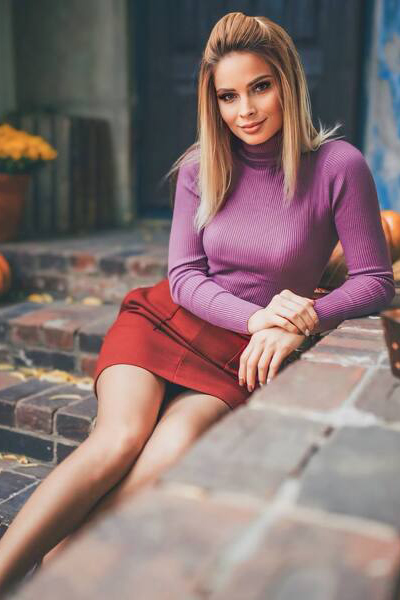 Ethereal Charm: Viktoria, 29 y.o. from Kyiv, Ukraine — VeronikaLove