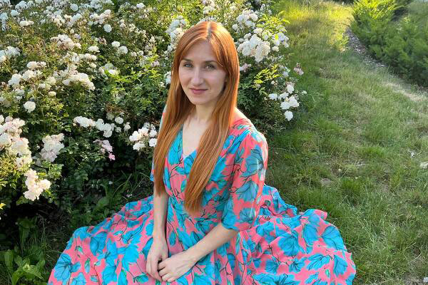 Timeless Beauty: Oleksandra, 37 y.o. from Lodz, Poland — VeronikaLove