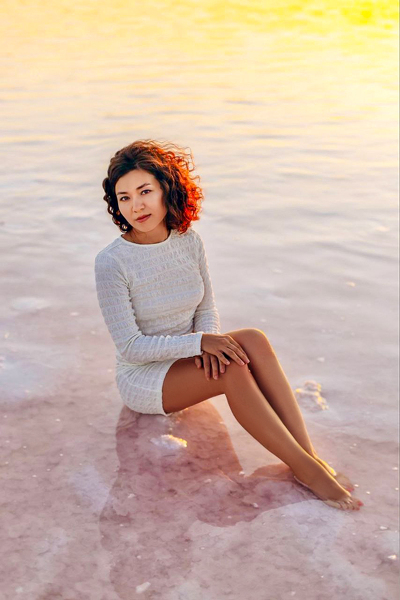 Whimsical Wonder: Ziba, 39 y.o. from Odesa, Ukraine — VeronikaLove