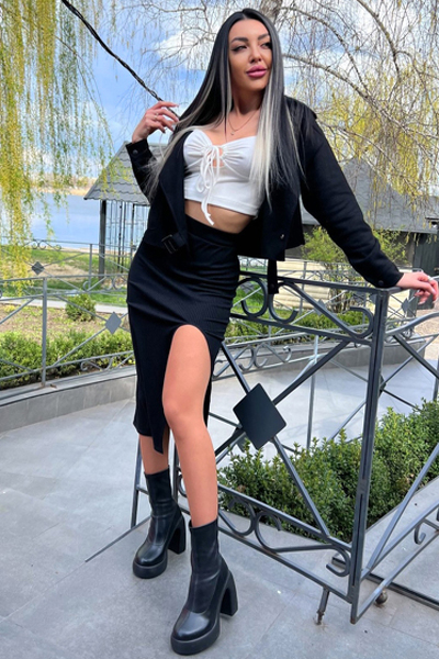 Enthralling Gaze: Karina, 28 y.o. from Kryvyi Rih, Ukraine — VeronikaLove