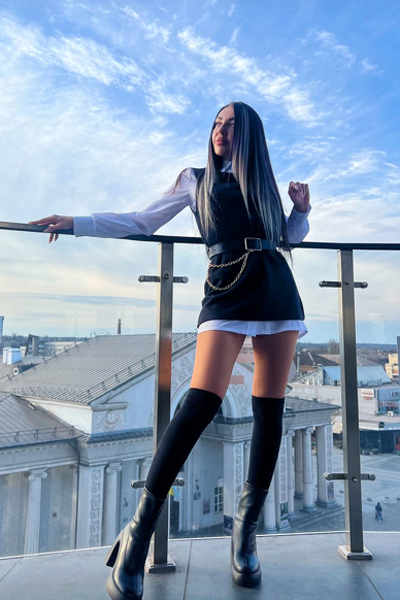 Enthralling Gaze: Karina, 28 y.o. from Kryvyi Rih, Ukraine — VeronikaLove