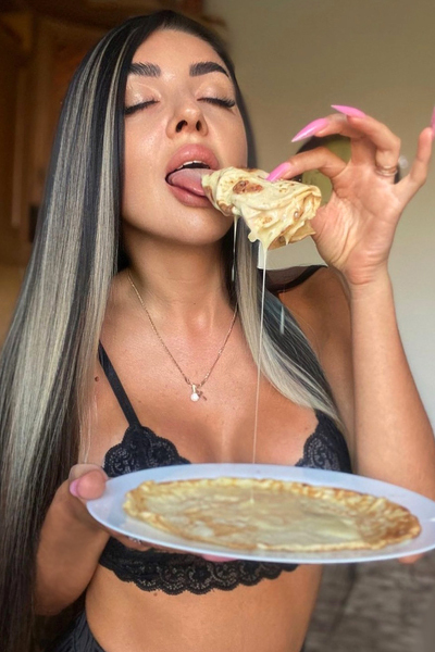 Enthralling Gaze: Karina, 28 y.o. from Kryvyi Rih, Ukraine — VeronikaLove