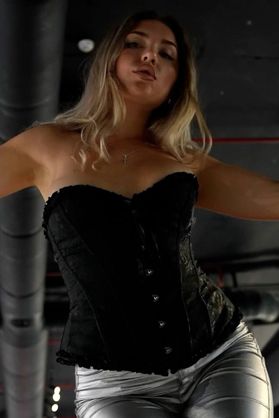 Vivacious Vision: Mariia, 34 y.o. from Kyiv, Ukraine — VeronikaLove