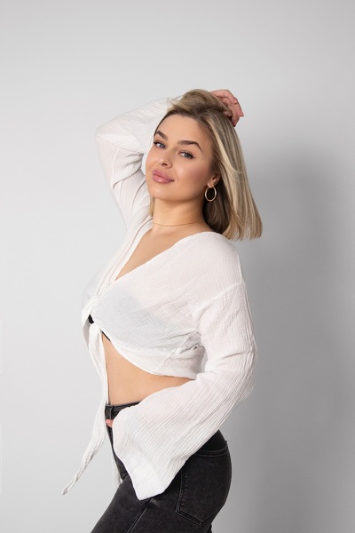 Enchanting Presence: Kseniia, 37 y.o. from Odesa, Ukraine — VeronikaLove